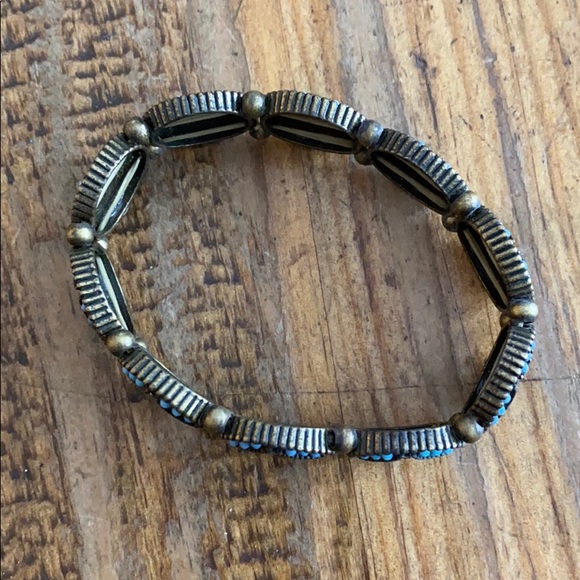 Stretch bead bracelet - Picture 2 of 3